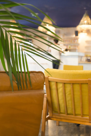 mroc bloc et bistro restaurant espace chill green conception studio frvr