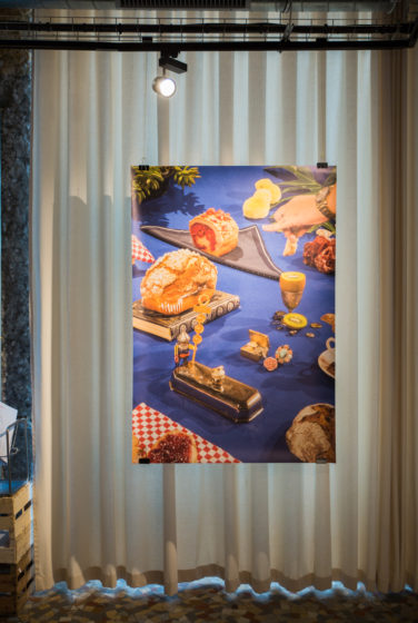 Scénographie soirée inauguration Antoinette pain et brioche poster du photoshooting