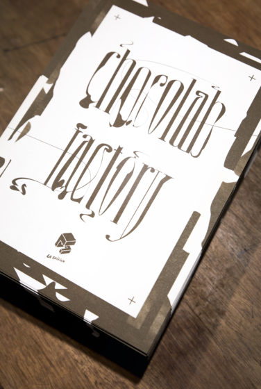 flyer typographie destructuré